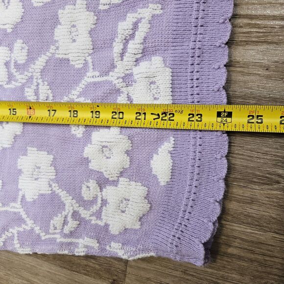 Vintage Purple and White Floral Sweater - Picture 8 of 8
